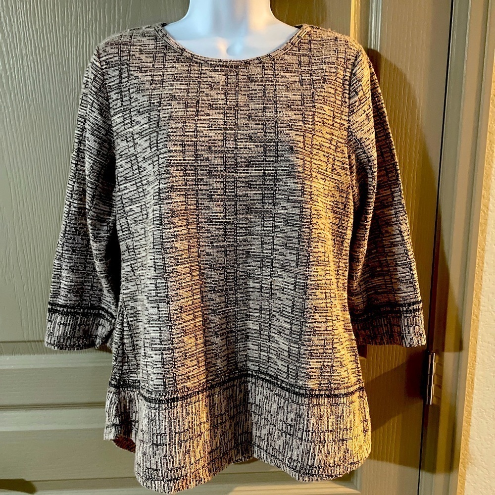 Carolyn Taylor Women's Medium Quarter Sleeve Sweater